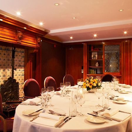 The Lensbury Resort Teddington Eksteriør bilde